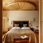 Grand Kronenhof Otel