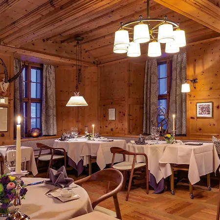 Grand Kronenhof Hotel