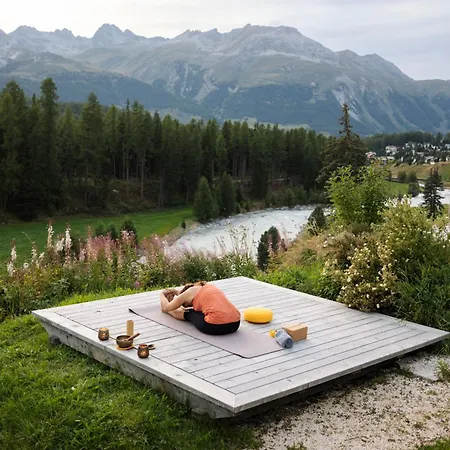 Grand Kronenhof Hotel