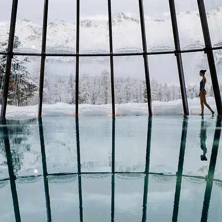Grand Kronenhof 5* Pontresina