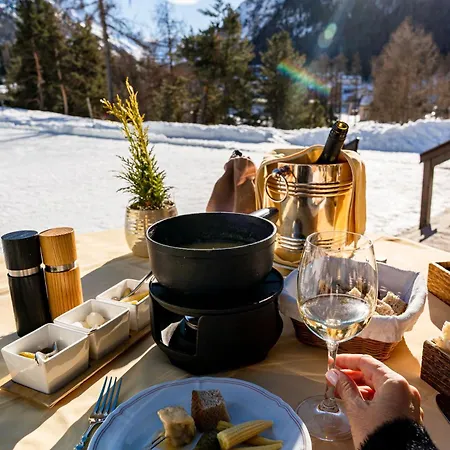 Grand Kronenhof Hotel