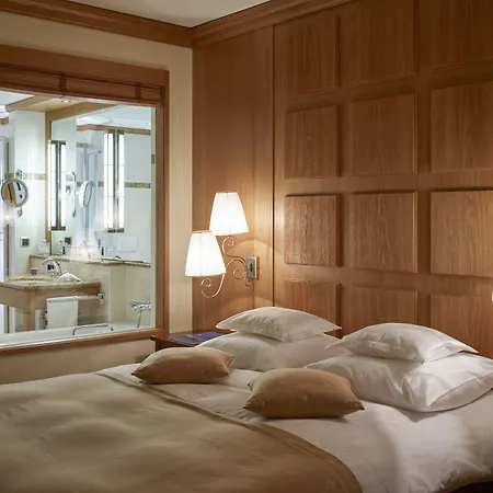 Grand Kronenhof Hotel