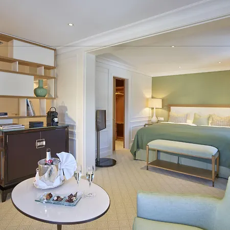 Grand Kronenhof Hotel Pontresina