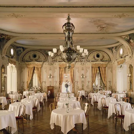 Grand Kronenhof Hotel 5*