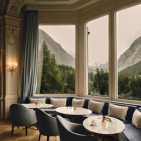 Hotel Grand Kronenhof 5*