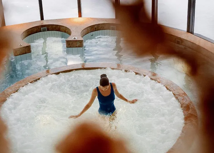 Szálloda Grand Kronenhof 5*