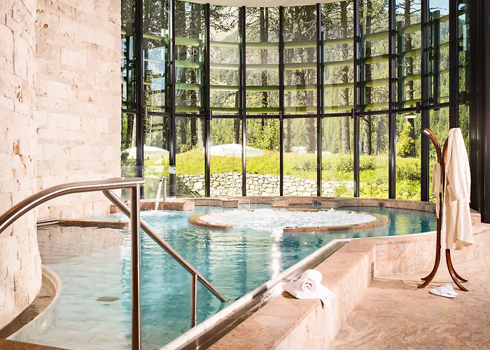 Grand Kronenhof Hotel 5*