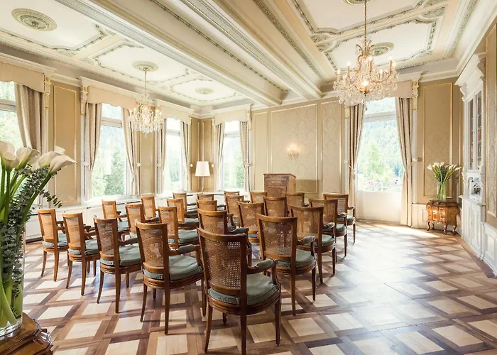 Grand Kronenhof Hotel 5*