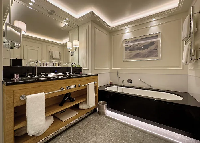 Grand Kronenhof 5* Pontresina