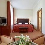 Grand Kronenhof Hotel