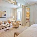 Hotel Grand Kronenhof 5*