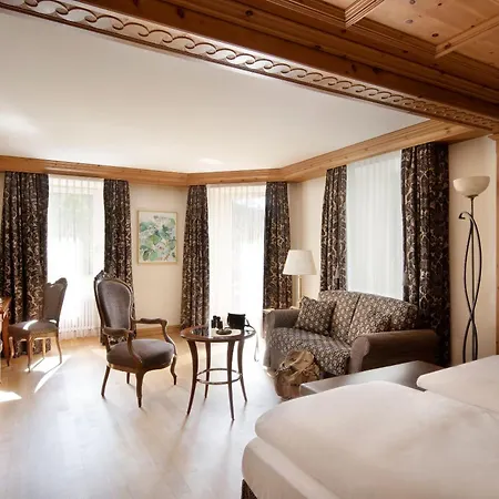 Grand Kronenhof Hotel