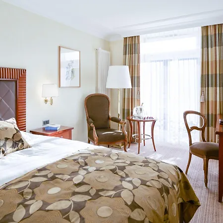 Grand Kronenhof 5*